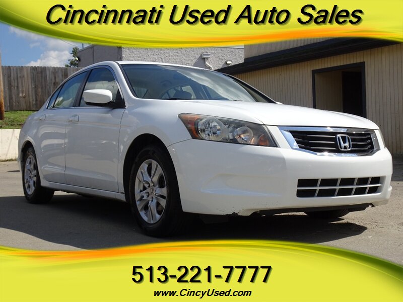 2009 Honda Accord LX-P   - Photo 1 - Cincinnati, OH 45255