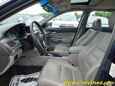 2010 Honda Accord EX-L V6 w/Navi   - Photo 15 - Cincinnati, OH 45255