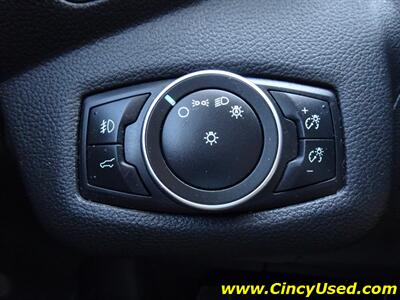 2019 Ford Escape SE   - Photo 26 - Cincinnati, OH 45255