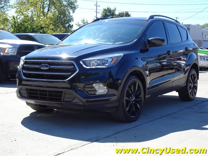 2019 Ford Escape SE - Photo 3 - Cincinnati, OH 45255