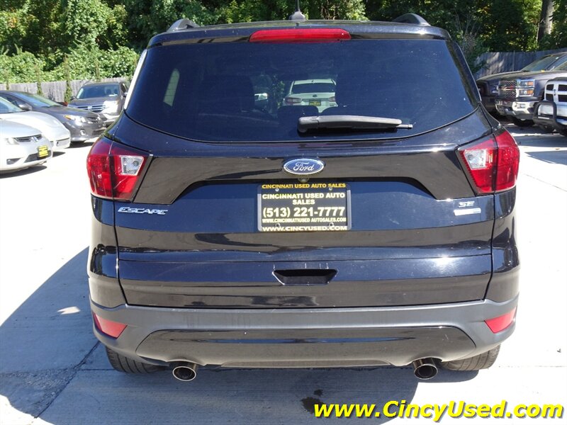 2019 Ford Escape SE - Photo 9 - Cincinnati, OH 45255