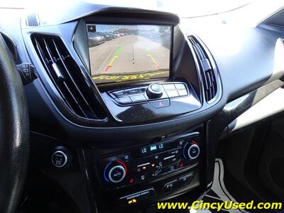 2019 Ford Escape SE   - Photo 19 - Cincinnati, OH 45255