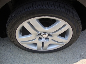 2001 Volkswagen Jetta GLS   - Photo 28 - Cincinnati, OH 45255