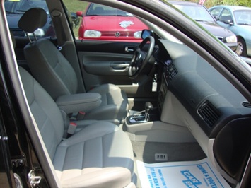 2001 Volkswagen Jetta GLS   - Photo 8 - Cincinnati, OH 45255
