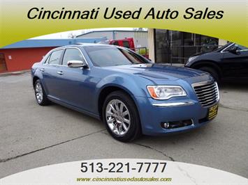 2011 Chrysler 300 C   - Photo 1 - Cincinnati, OH 45255