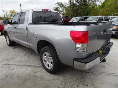 2008 Toyota Tundra SR5  i-Force 4WD V8 - Photo 8 - Cincinnati, OH 45255