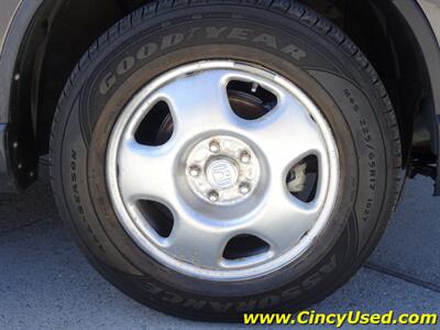 2009 Honda CR-V LX   - Photo 31 - Cincinnati, OH 45255