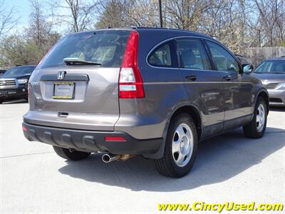 2009 Honda CR-V LX   - Photo 7 - Cincinnati, OH 45255
