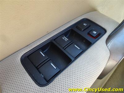 2009 Honda CR-V LX   - Photo 23 - Cincinnati, OH 45255