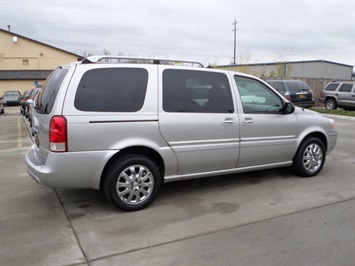 2006 Buick Terraza CXL   - Photo 6 - Cincinnati, OH 45255