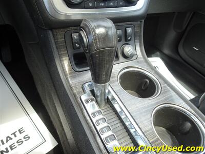 2014 GMC Acadia SLT-1 - Photo 19 - Cincinnati, OH 45255