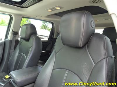 2014 GMC Acadia SLT-1 - Photo 13 - Cincinnati, OH 45255