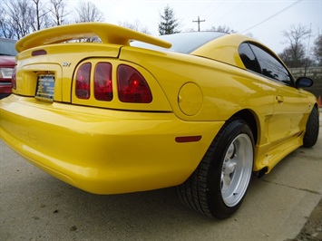 1998 Ford Mustang   - Photo 19 - Cincinnati, OH 45255