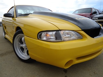 1998 Ford Mustang   - Photo 14 - Cincinnati, OH 45255