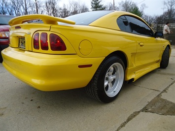 1998 Ford Mustang   - Photo 13 - Cincinnati, OH 45255