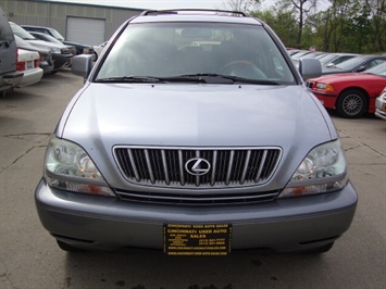 2001 Lexus RX 300   - Photo 2 - Cincinnati, OH 45255