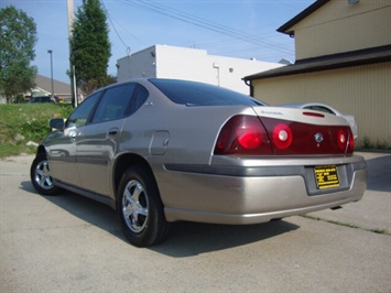 2003 Chevrolet Impala   - Photo 11 - Cincinnati, OH 45255