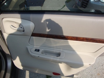 2003 Chevrolet Impala   - Photo 23 - Cincinnati, OH 45255