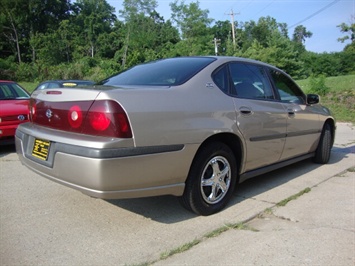 2003 Chevrolet Impala   - Photo 12 - Cincinnati, OH 45255