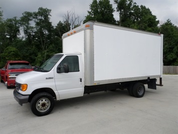 2006 FORD E350   - Photo 3 - Cincinnati, OH 45255