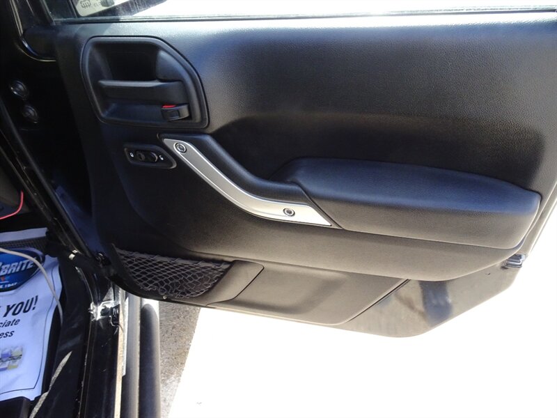 2012 Jeep Wrangler Sahara - Photo 28 - Cincinnati, OH 45255