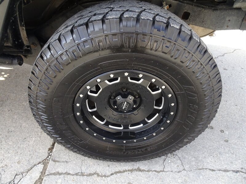 2012 Jeep Wrangler Sahara - Photo 33 - Cincinnati, OH 45255
