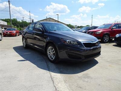 2011 Kia Optima LX  I4 FWD - Photo 2 - Cincinnati, OH 45255