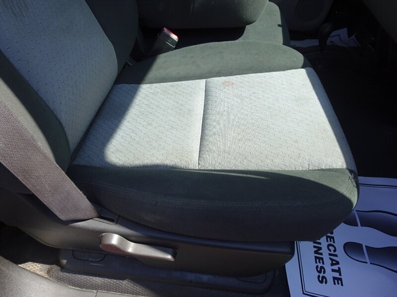 2009 GMC Sierra 3500HD Work Truck  Ladder Rack Utility Bed - Photo 28 - Cincinnati, OH 45255