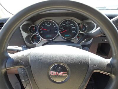 2009 GMC Sierra 3500HD Work Truck  Ladder Rack Utility Bed - Photo 35 - Cincinnati, OH 45255