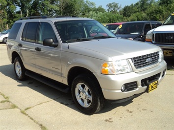 2004 Ford Explorer XLT   - Photo 1 - Cincinnati, OH 45255