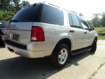 2004 Ford Explorer XLT   - Photo 13 - Cincinnati, OH 45255