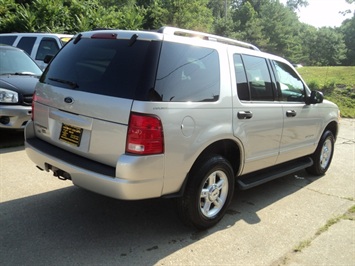 2004 Ford Explorer XLT   - Photo 6 - Cincinnati, OH 45255