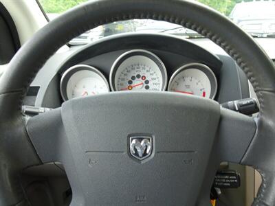 2007 Dodge Caliber SXT  1.8L I4 FWD - Photo 17 - Cincinnati, OH 45255