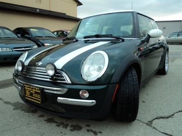 2002 MINI Cooper   - Photo 12 - Cincinnati, OH 45255