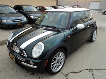 2002 MINI Cooper   - Photo 3 - Cincinnati, OH 45255