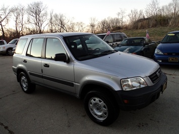 2001 Honda CR-V LX   - Photo 1 - Cincinnati, OH 45255