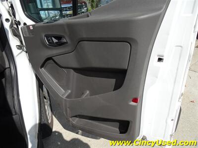2020 Ford Transit 250   - Photo 28 - Cincinnati, OH 45255