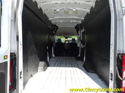 2020 Ford Transit 250   - Photo 11 - Cincinnati, OH 45255