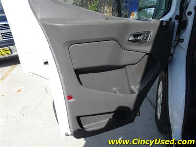 2020 Ford Transit 250   - Photo 27 - Cincinnati, OH 45255