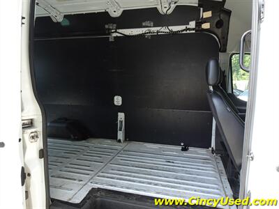 2020 Ford Transit 250   - Photo 15 - Cincinnati, OH 45255