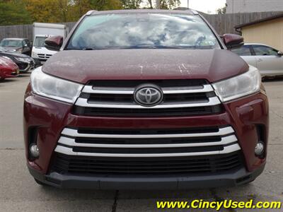 2017 Toyota Highlander XLE - Photo 2 - Cincinnati, OH 45255