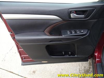 2017 Toyota Highlander XLE - Photo 29 - Cincinnati, OH 45255