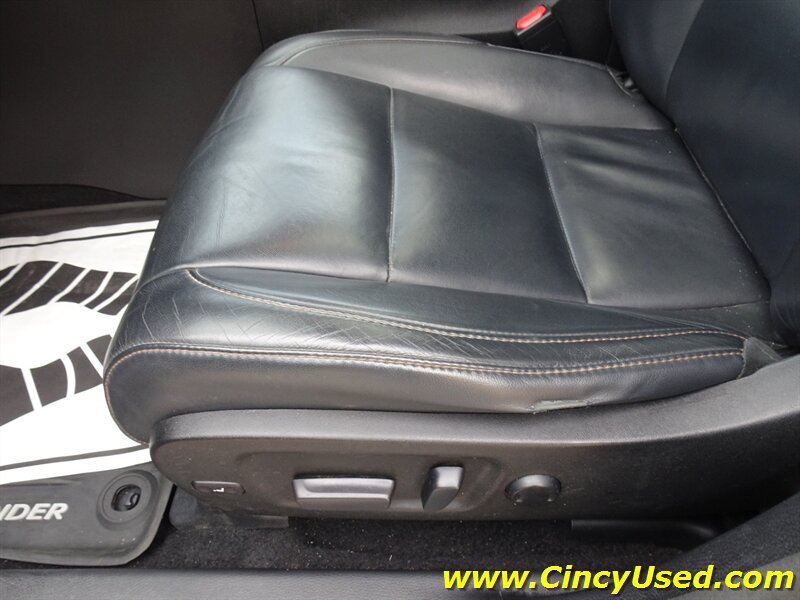 2017 Toyota Highlander XLE - Photo 31 - Cincinnati, OH 45255