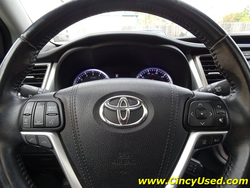 2017 Toyota Highlander XLE - Photo 22 - Cincinnati, OH 45255