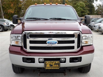 2006 Ford F-350 XLT   - Photo 2 - Cincinnati, OH 45255