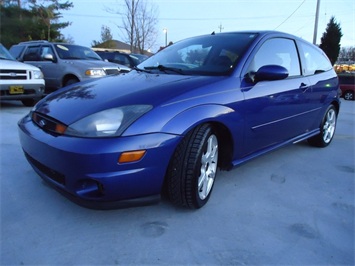 2004 Ford Focus SVT   - Photo 11 - Cincinnati, OH 45255