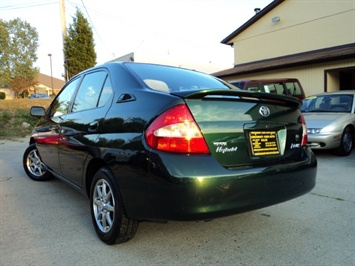 2002 Toyota Prius   - Photo 12 - Cincinnati, OH 45255