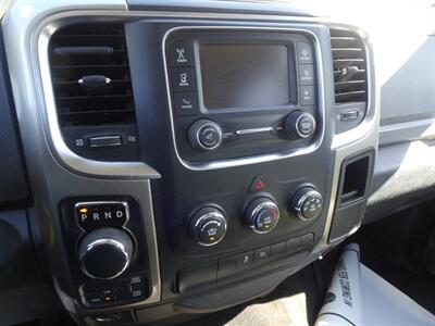 2013 RAM 1500 SLT  3.6L V6 4X4 - Photo 11 - Cincinnati, OH 45255