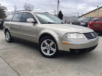 2004 Volkswagen Passat GLX   - Photo 10 - Cincinnati, OH 45255