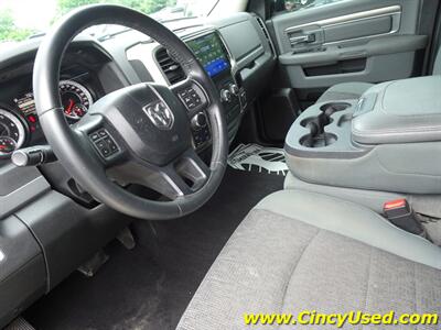 2015 RAM 1500 Big Horn   - Photo 12 - Cincinnati, OH 45255